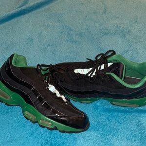Men’s air Max sneakers